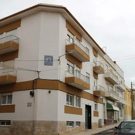 Casa Vasculha Apartment Peniche